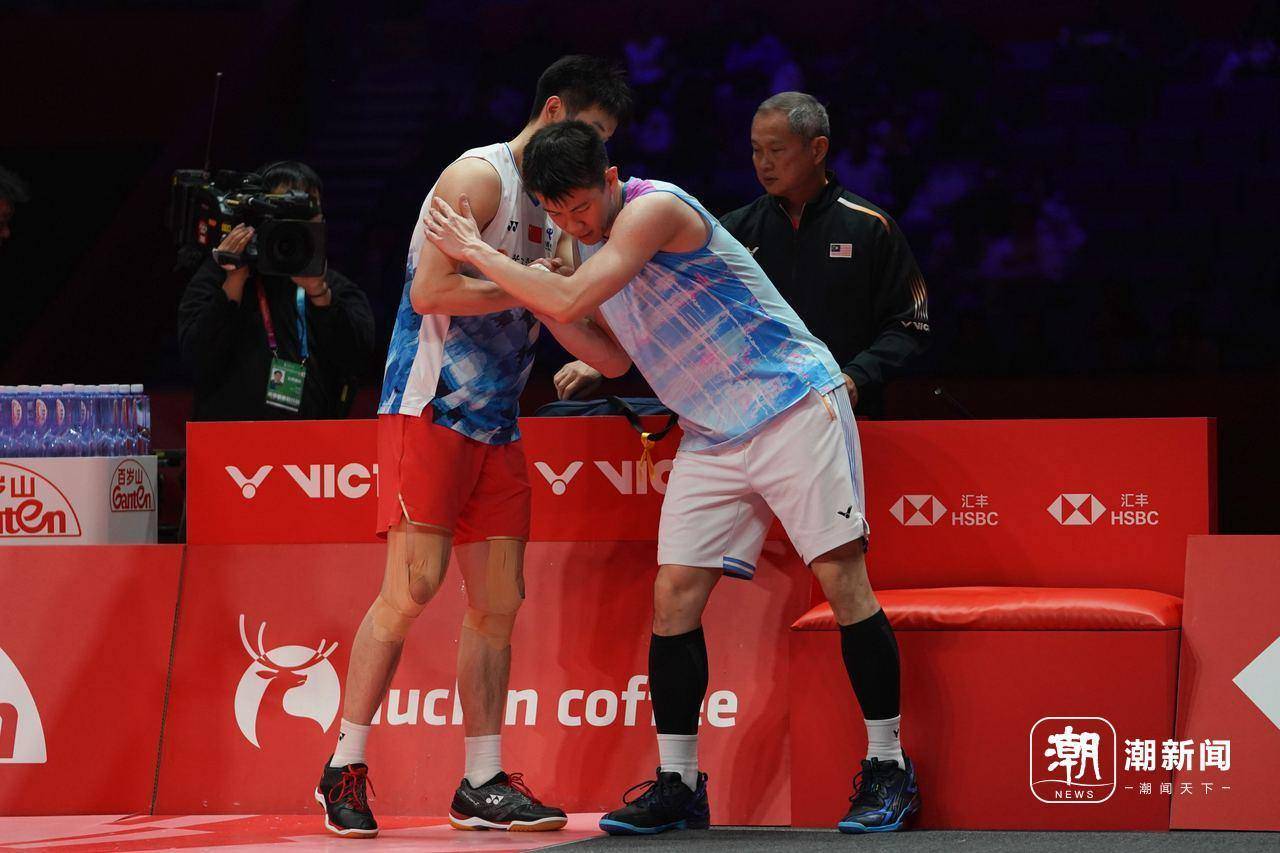 日本队碾压马来西亚队，李梓嘉统治全场