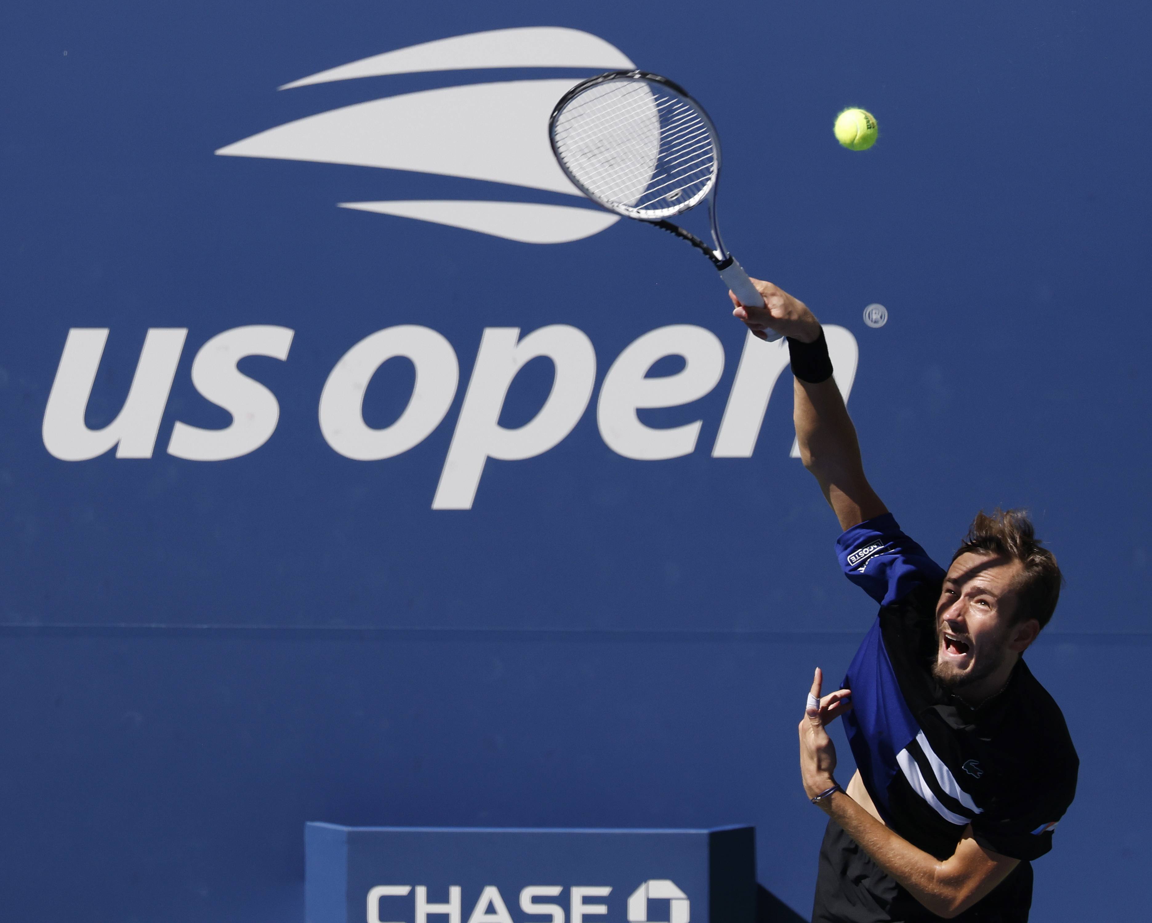 美网鏖战拉沃尔杯,梅德韦杰夫关键制胜 美网鏖战拉沃尔杯,梅德韦杰夫关键制胜