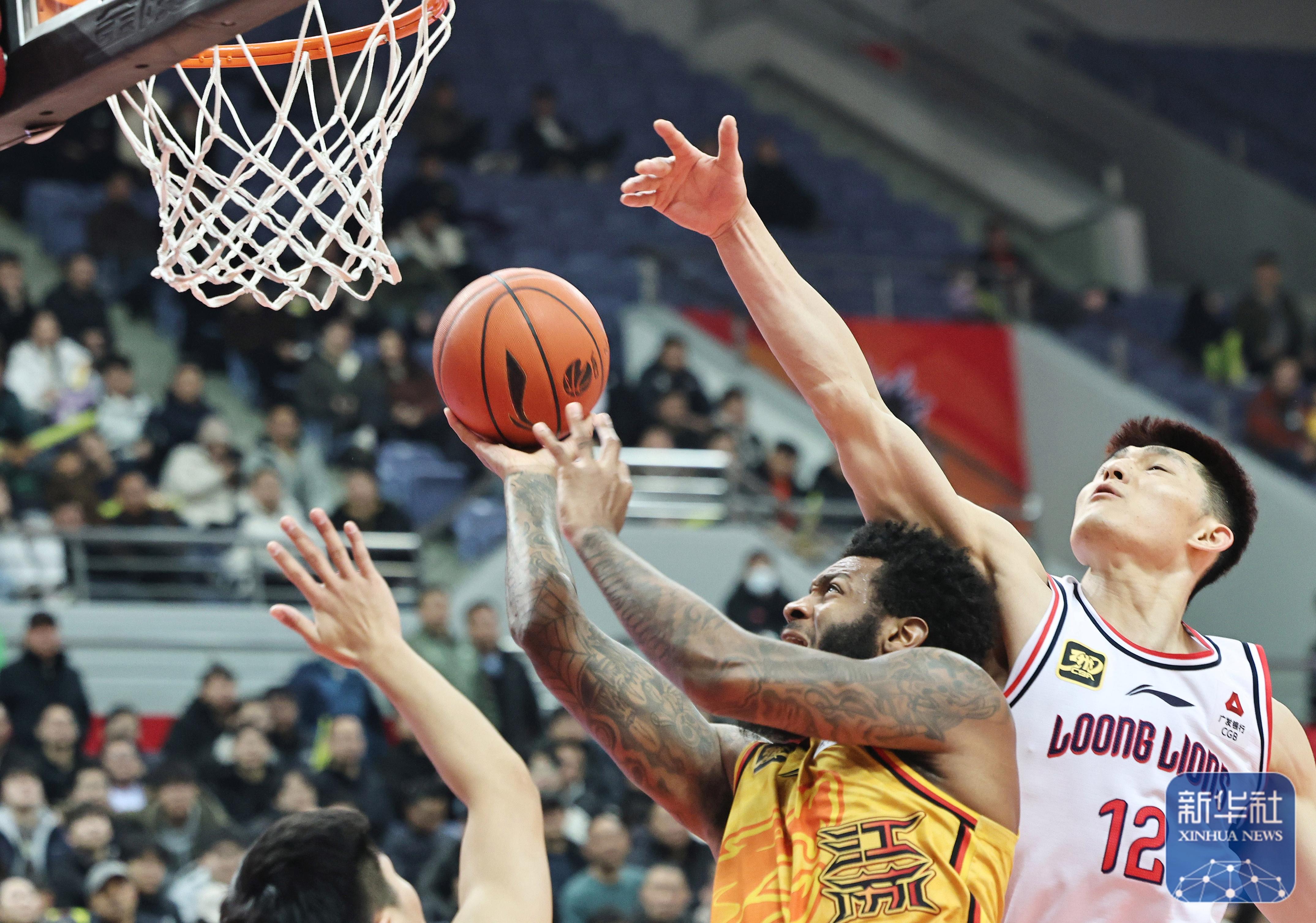 开云体育-广东队力克深圳队,东契奇点燃赛场