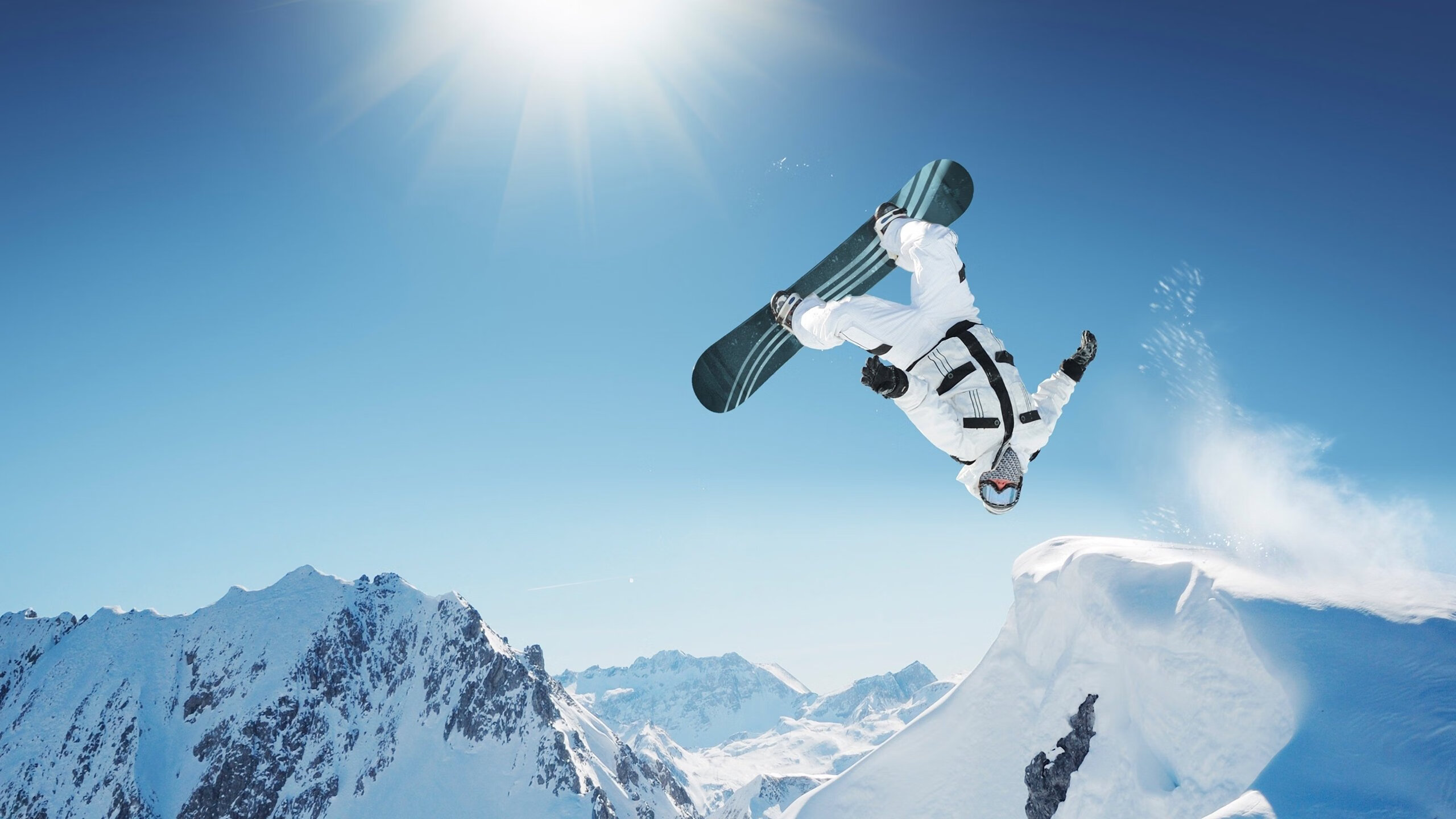 开云体育登录-当欧冠淘汰赛之夜遇见戈贝尔，防守大师演绎绿茵场上的禁区守护神