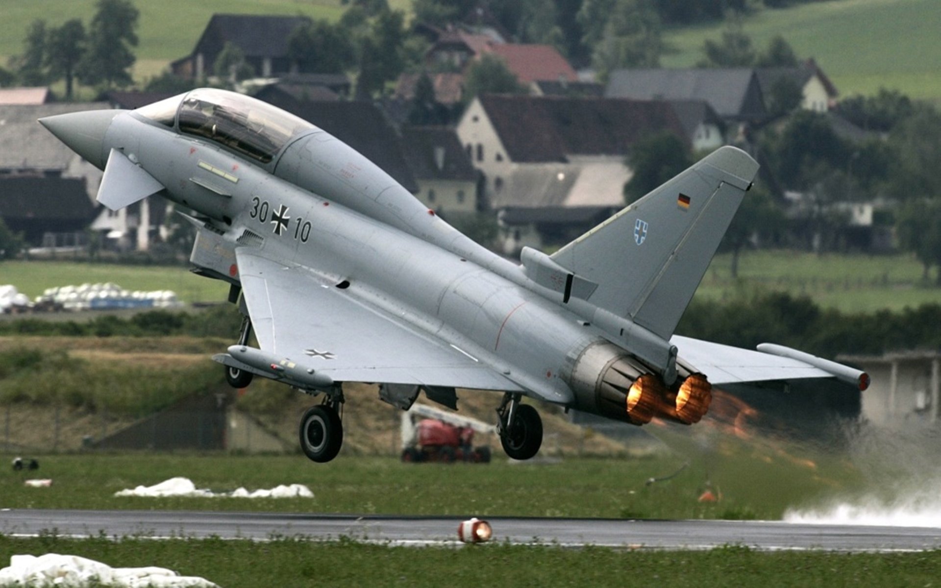 毫米之间,孔德用指尖改写世界排名的悬疑之夜