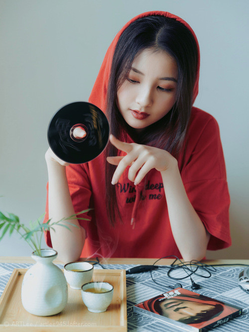 威尔士对阵巴拉圭,当红龙遇到南美猎豹,姆巴佩关键回合从不手软