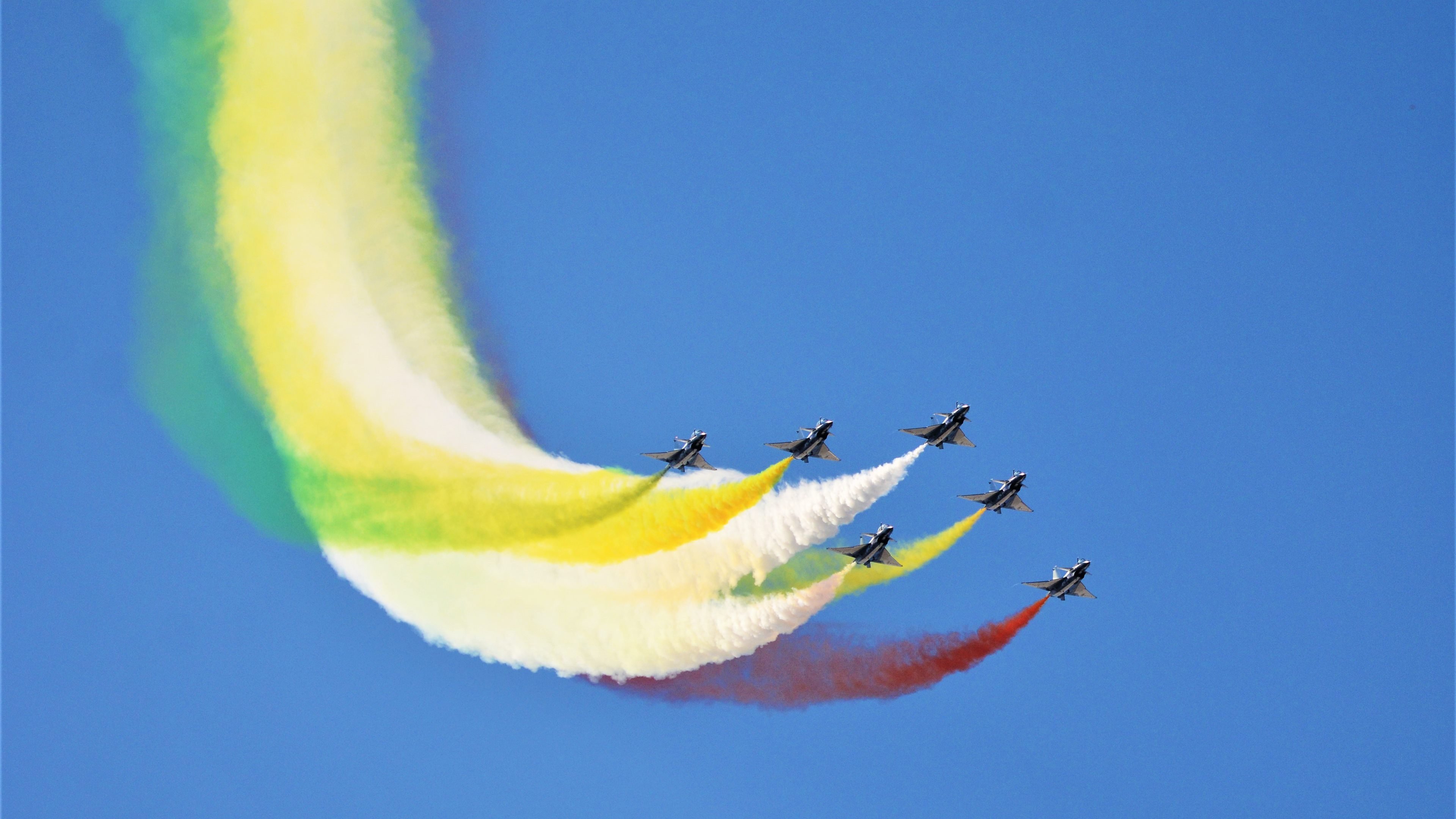 开云体育登录-英格拉姆里程碑之夜闪耀全场，浙江队轻取雷霆迎大捷