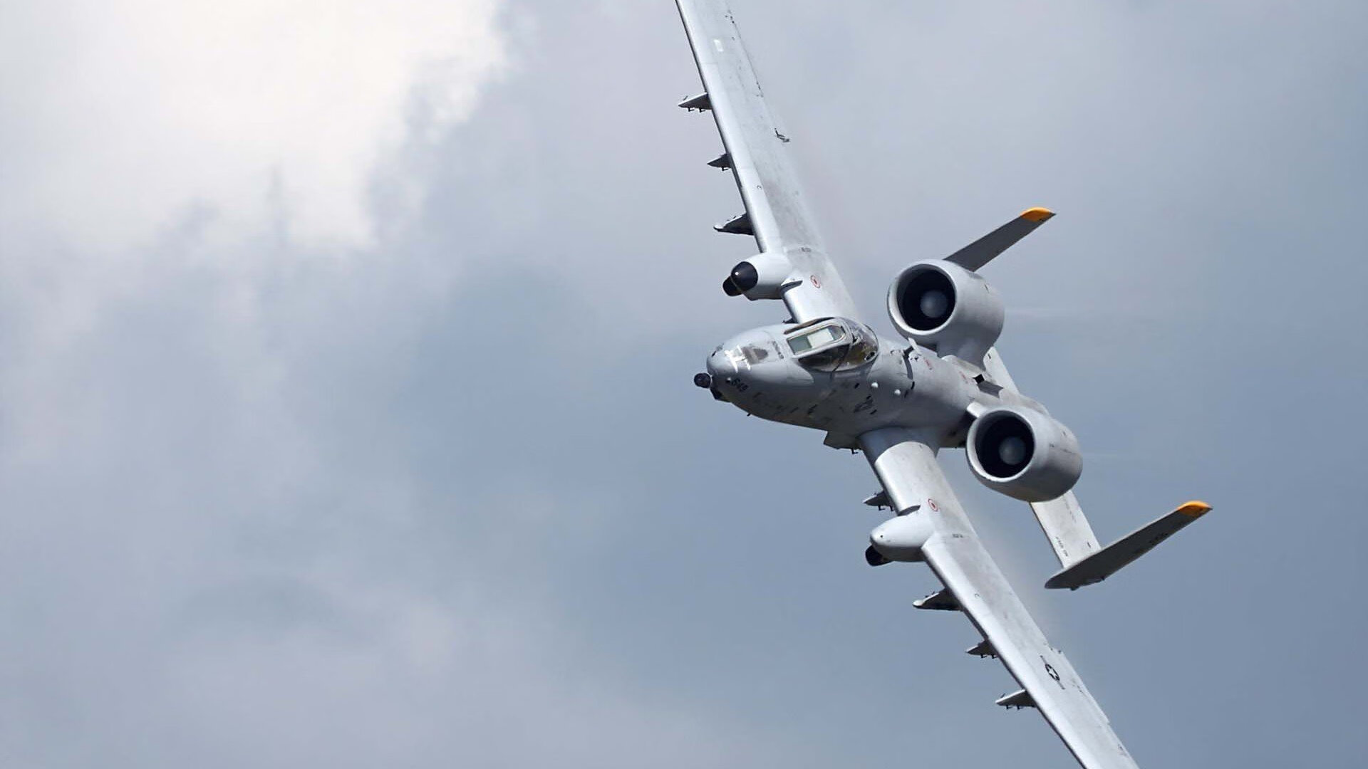 开云sport-逆转狂澜！雷霆15-0攻击波窒息湖人，字母哥末节封王定乾坤