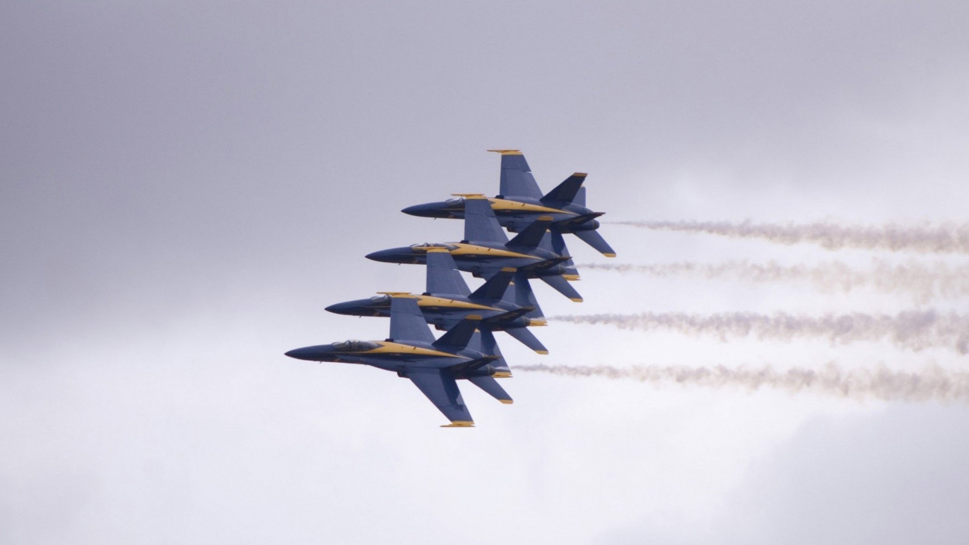 雄鹿跨洋掀翻北京队，詹姆斯总决赛演绎王者归来—篮球双城记